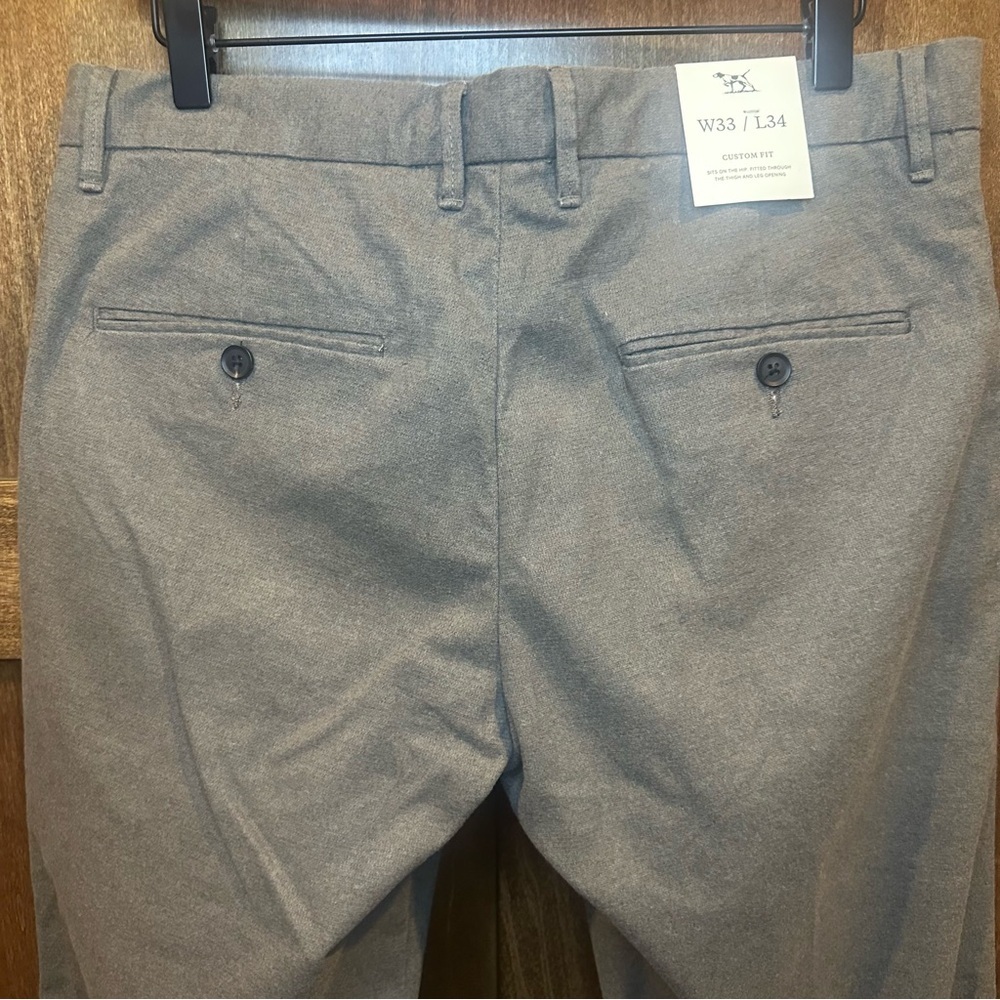 Rodd & Gunn Men's Edenvale Gray Chinos - Picture 5 of 8